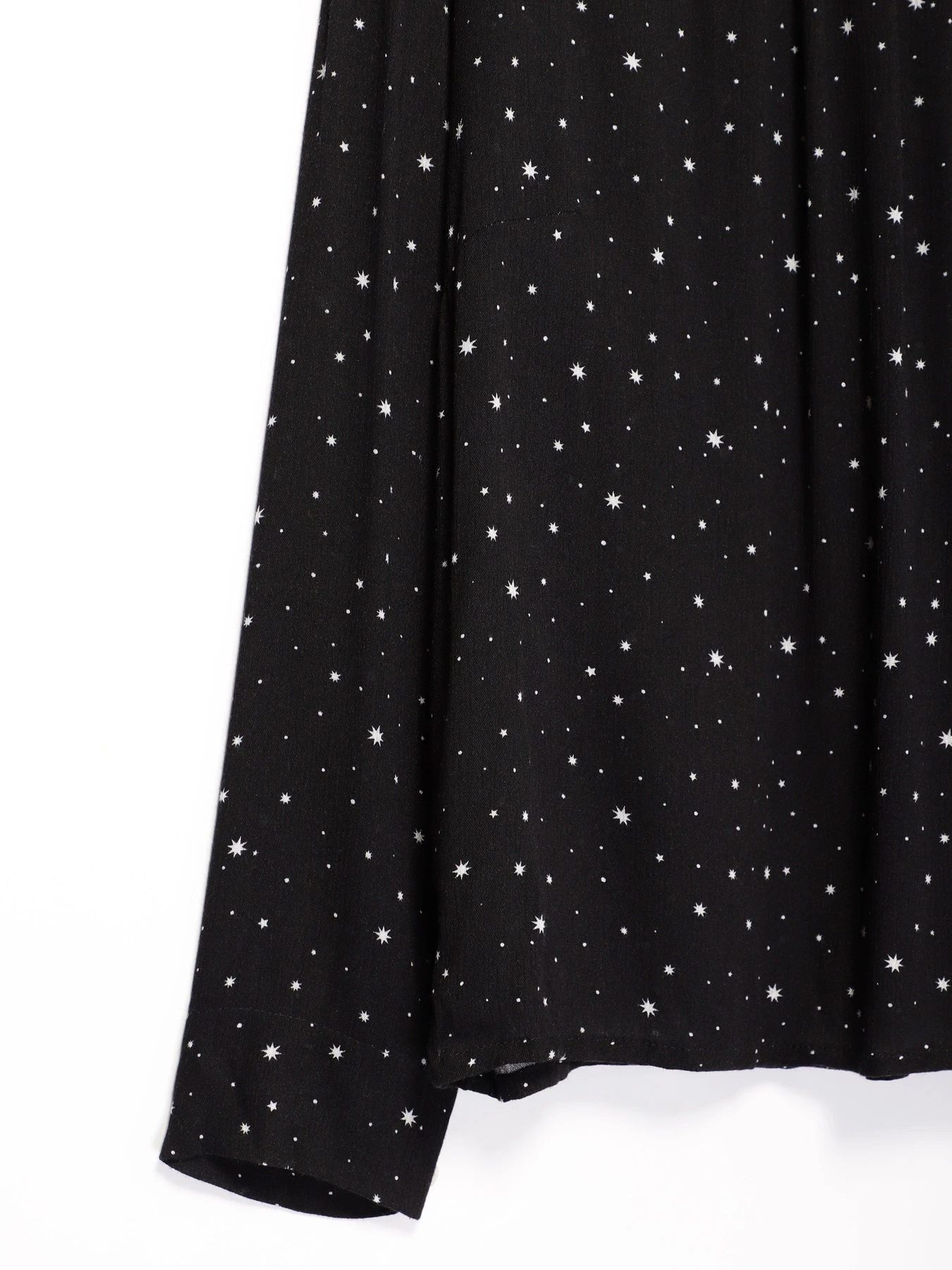 Рубашки H&M модель 0690926_чорний з білим Фото