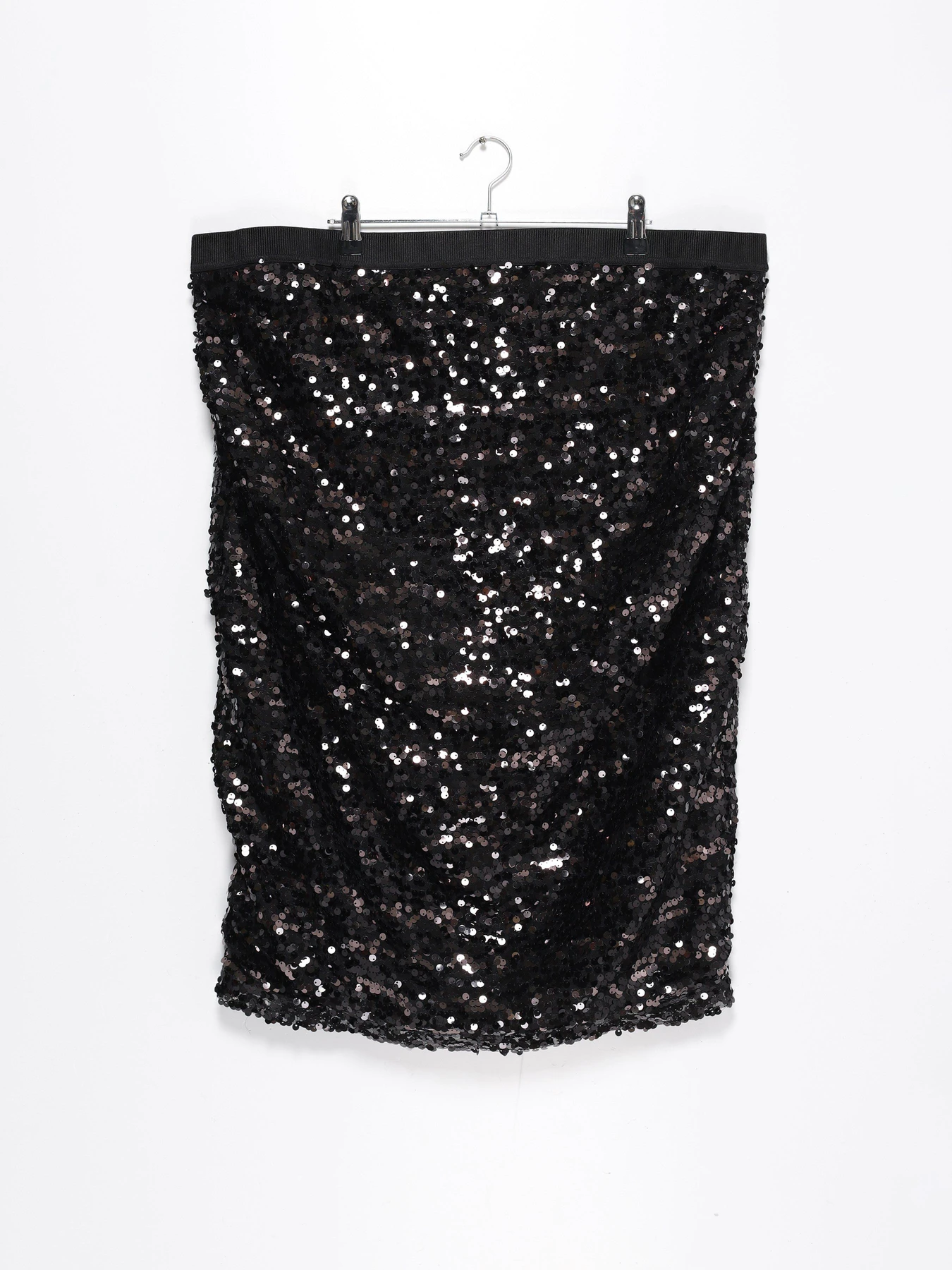 Юбки H&M модель 0713914_чорний Фото