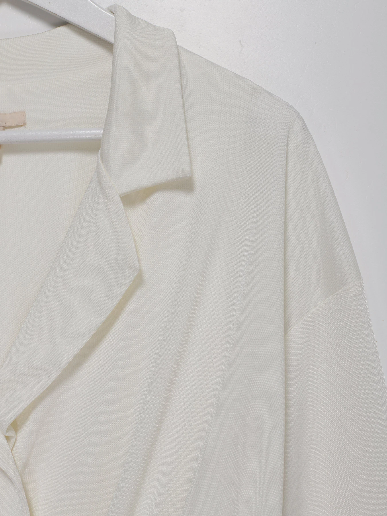 Боді та корсети H&M модель 0717341_білий Боді та корсети H&M модель 0717341_білий Фото