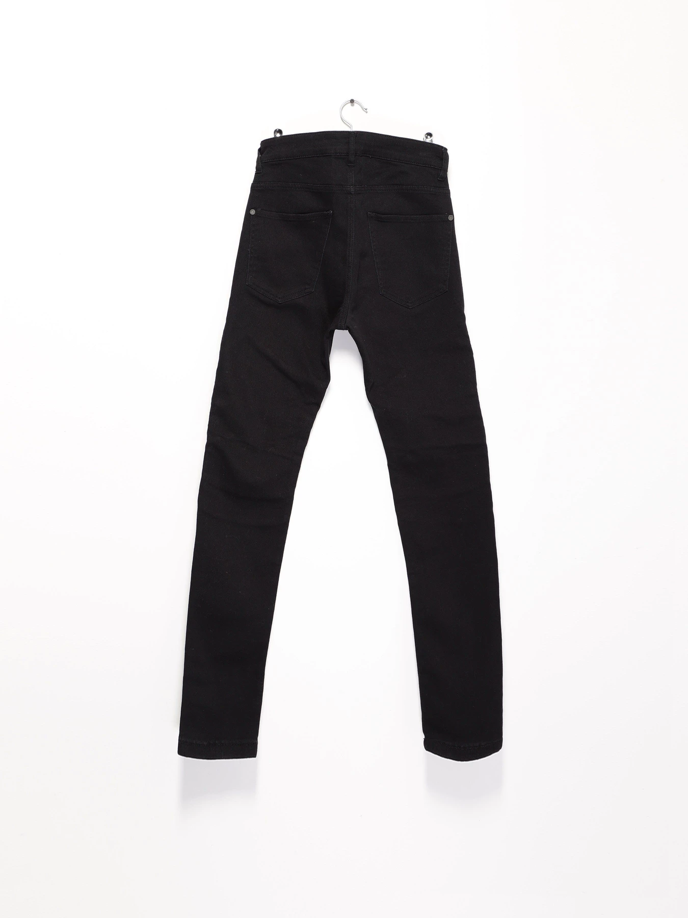 Джинсы H&M модель 0720810_чорний Джинсы H&M модель 0720810_чорний Фото