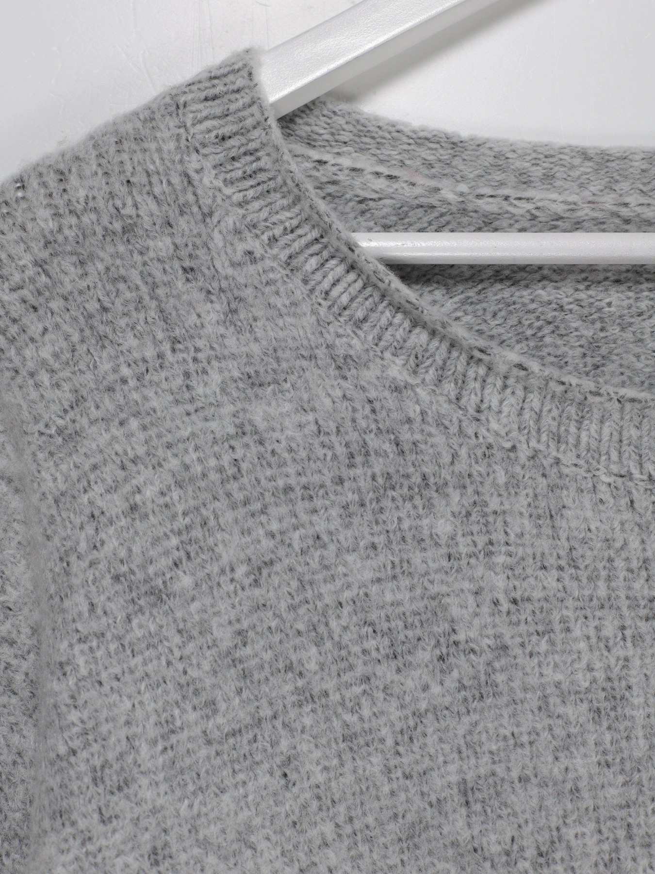Светри та кардигани H&M модель 0755201_сірий Фото