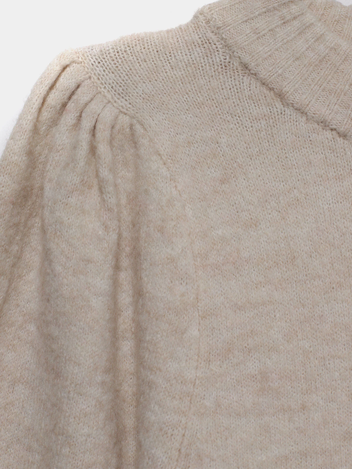 Светри та кардигани H&M модель 0826498_с.бежевий Фото