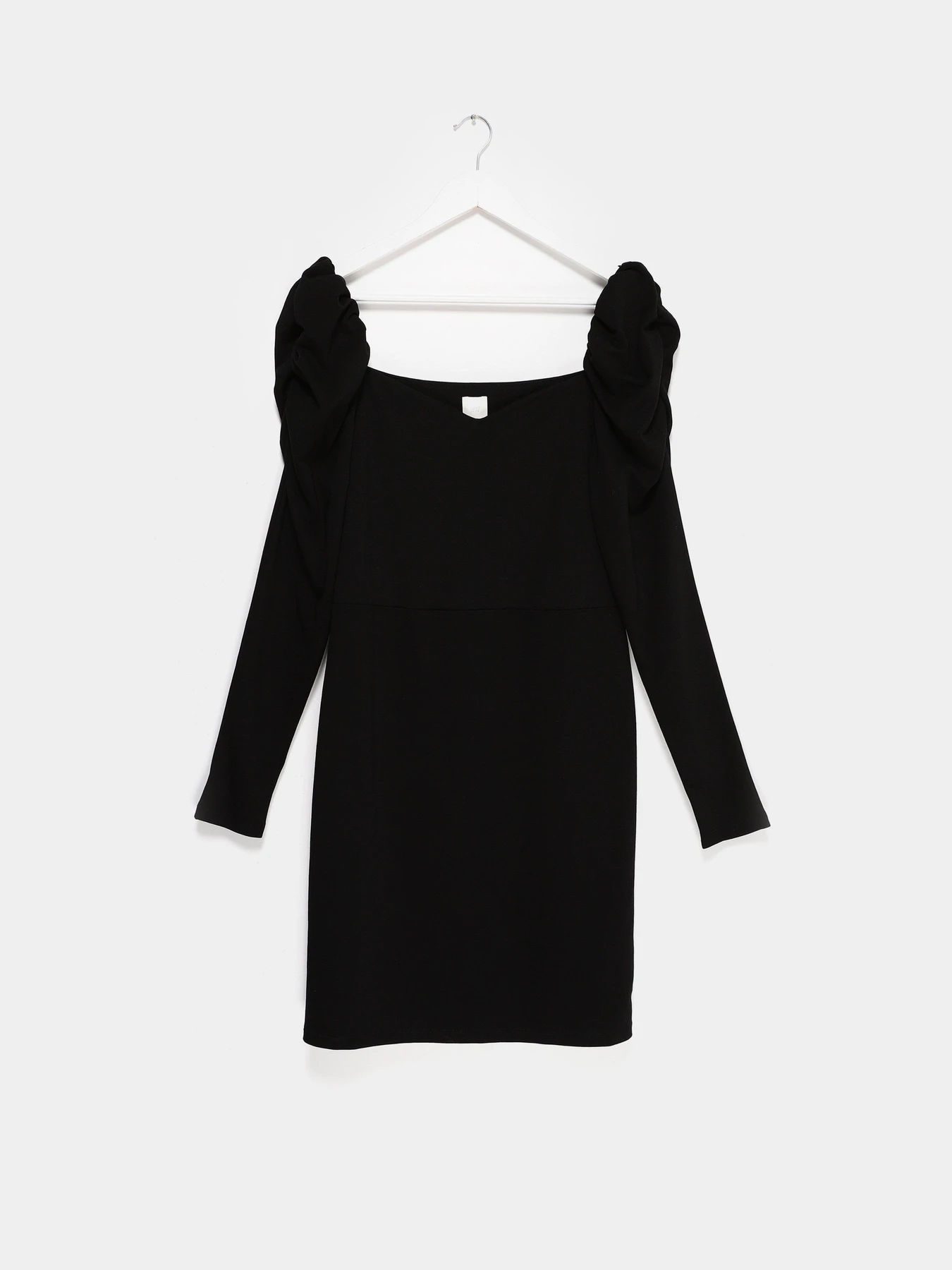 Платья H&M модель 0839673_чорний Фото