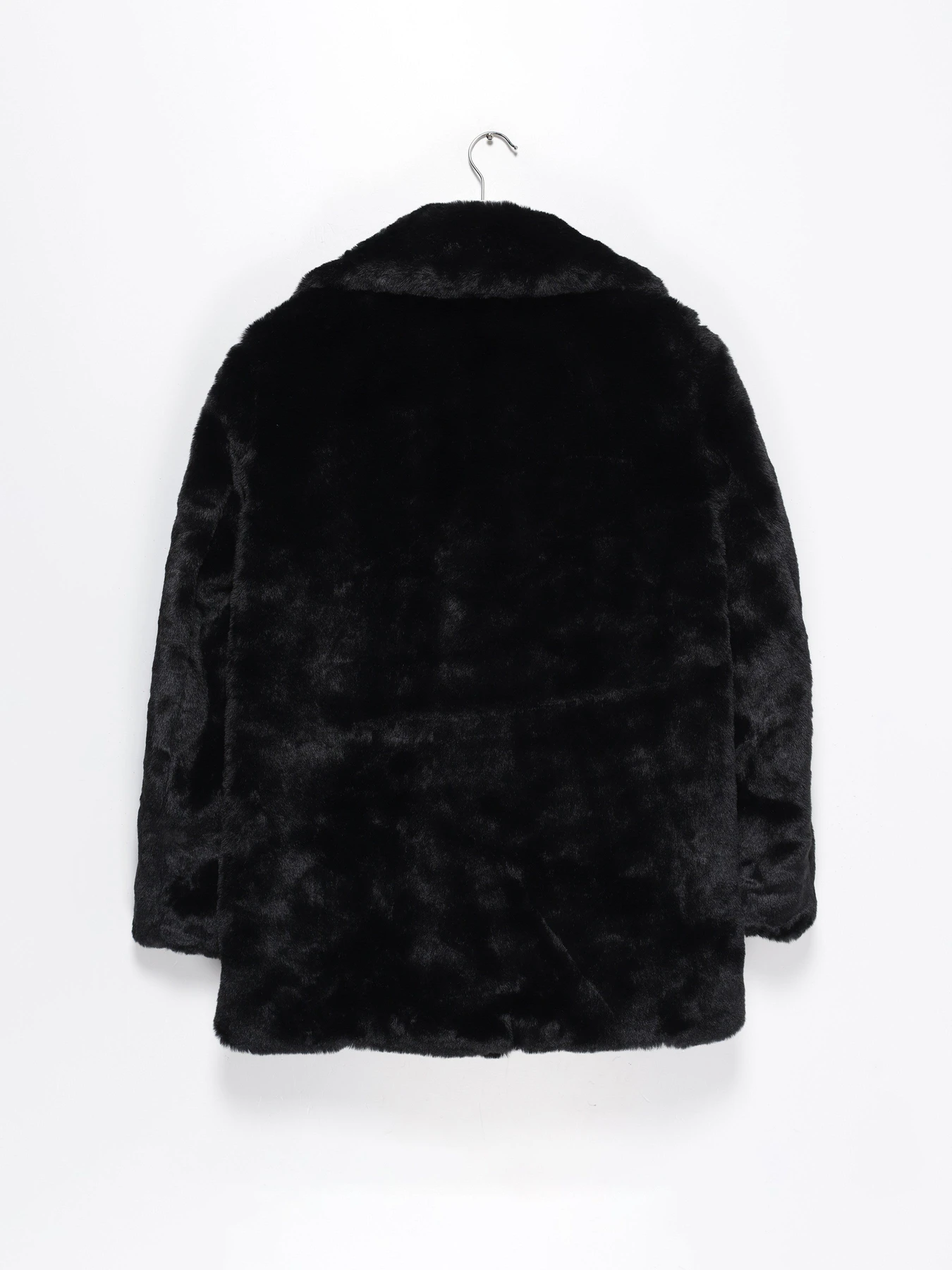 Куртки и дубленки H&M модель 0870982_чорний Куртки и дубленки H&M модель 0870982_чорний Фото