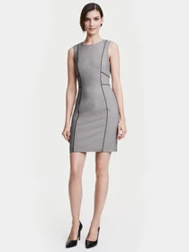 Платья H&M модель 0302440_сірий комб. Фото