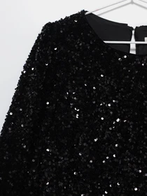 Платья H&M модель 0927519_чорний Фото