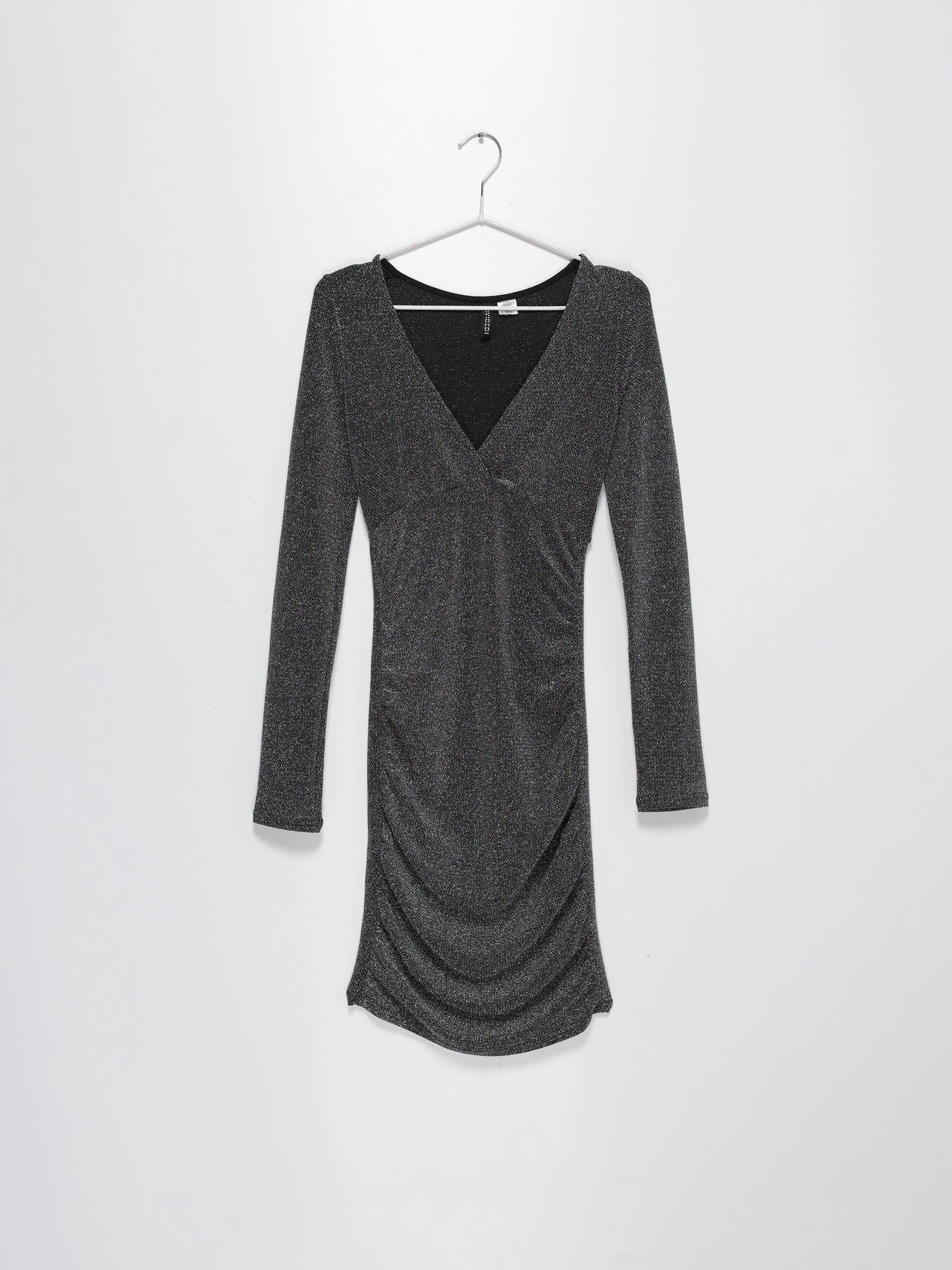 Сукні H&M модель 0928254_срібний Сукні H&M модель 0928254_срібний Фото