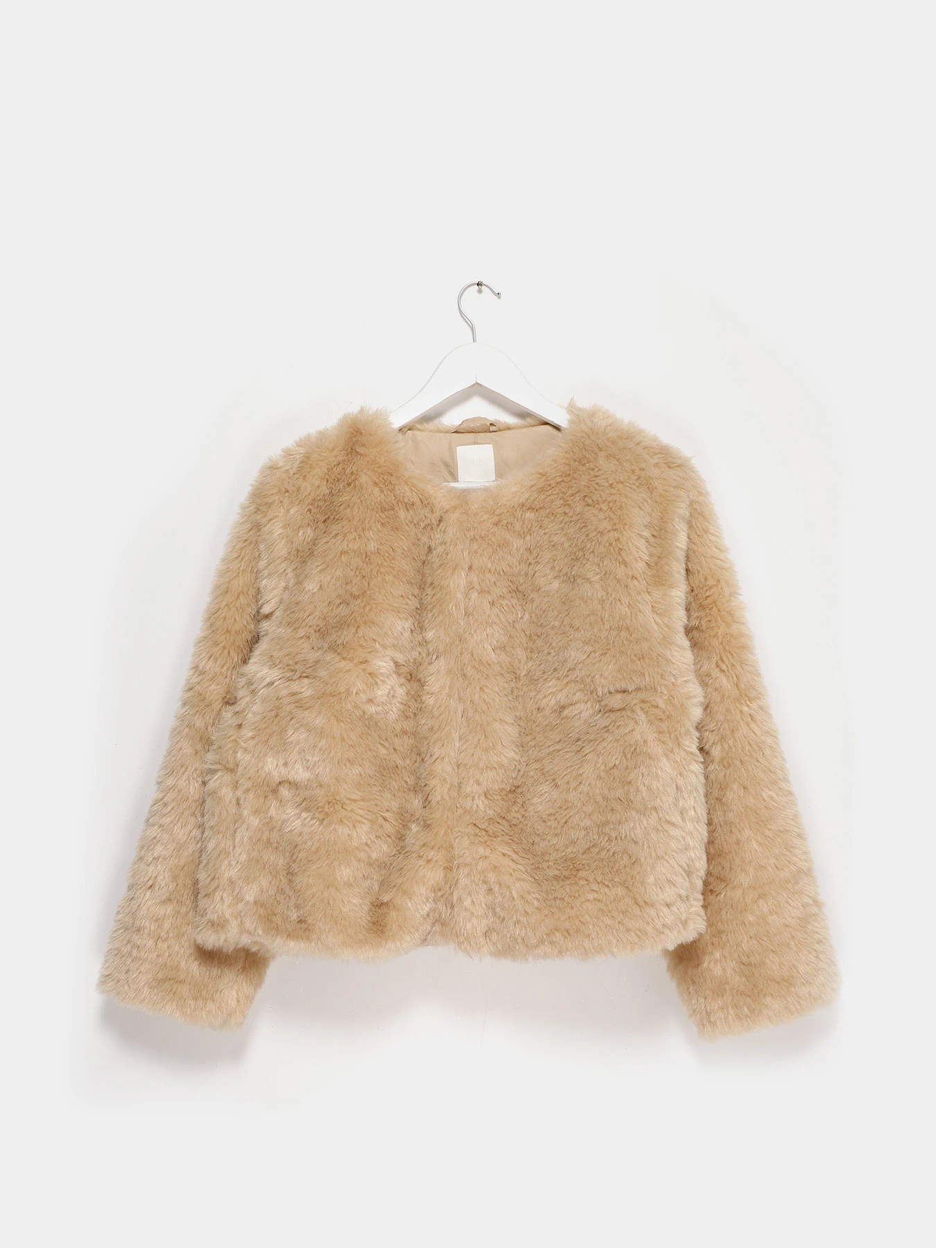 Куртки и дубленки H&M модель 0932681_с.бежевий Куртки и дубленки H&M модель 0932681_с.бежевий Фото