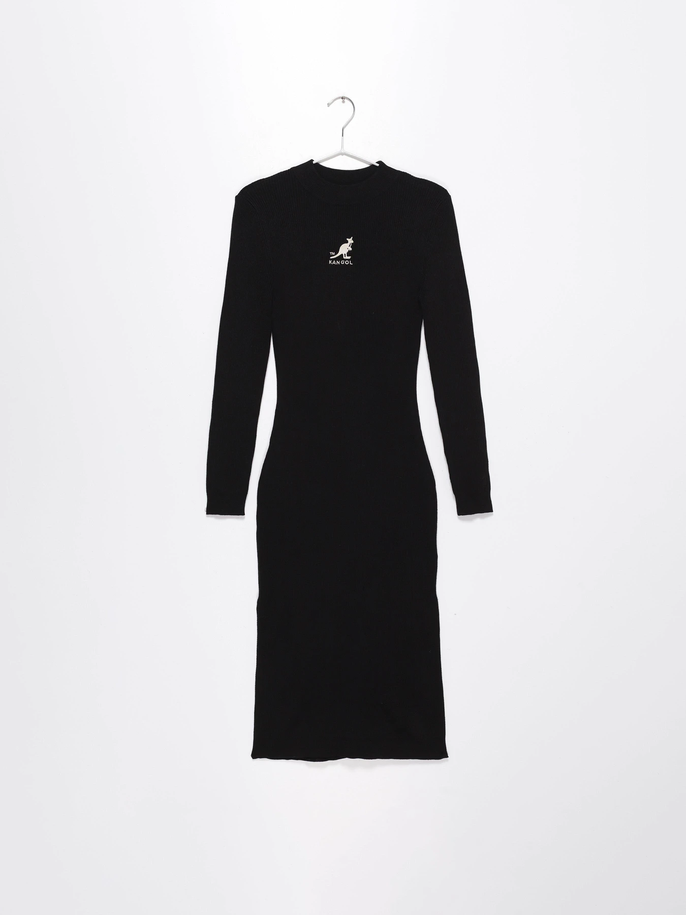 Платья H&M модель 0935541_чорний Фото