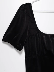 Платья H&M модель 09433472_чорний Фото