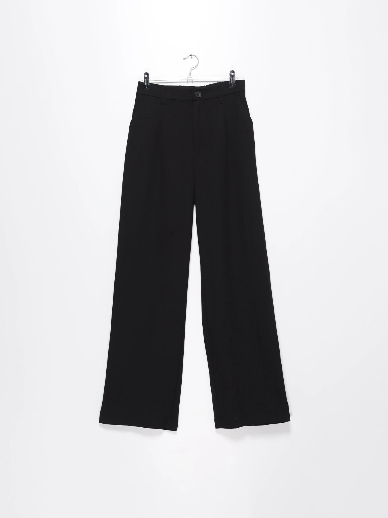 Брюки H&M модель 0946640_чорний Брюки H&M модель 0946640_чорний Фото