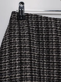 Юбки H&M модель 0949691_чорний комб. Фото