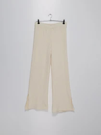 Брюки H&M модель 0965696_молочний Фото