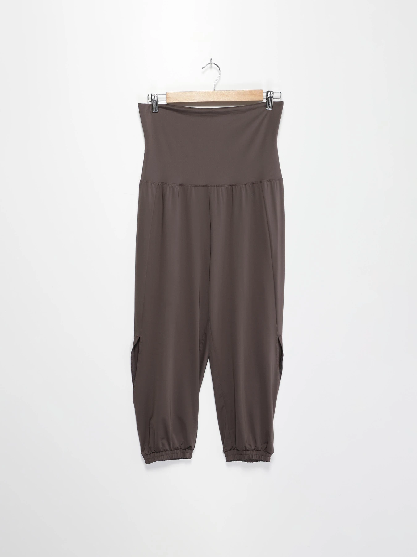 Брюки H&M модель 0112222_с.коричневий Фото