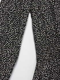 Платья H&M модель 0213321_чорний з білим Фото