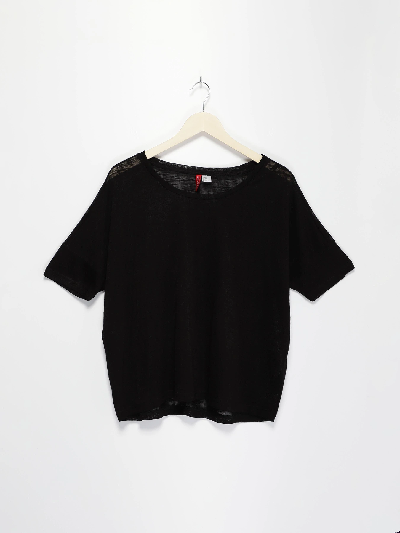 Футболки и поло H&M модель 0270473_чорний Фото