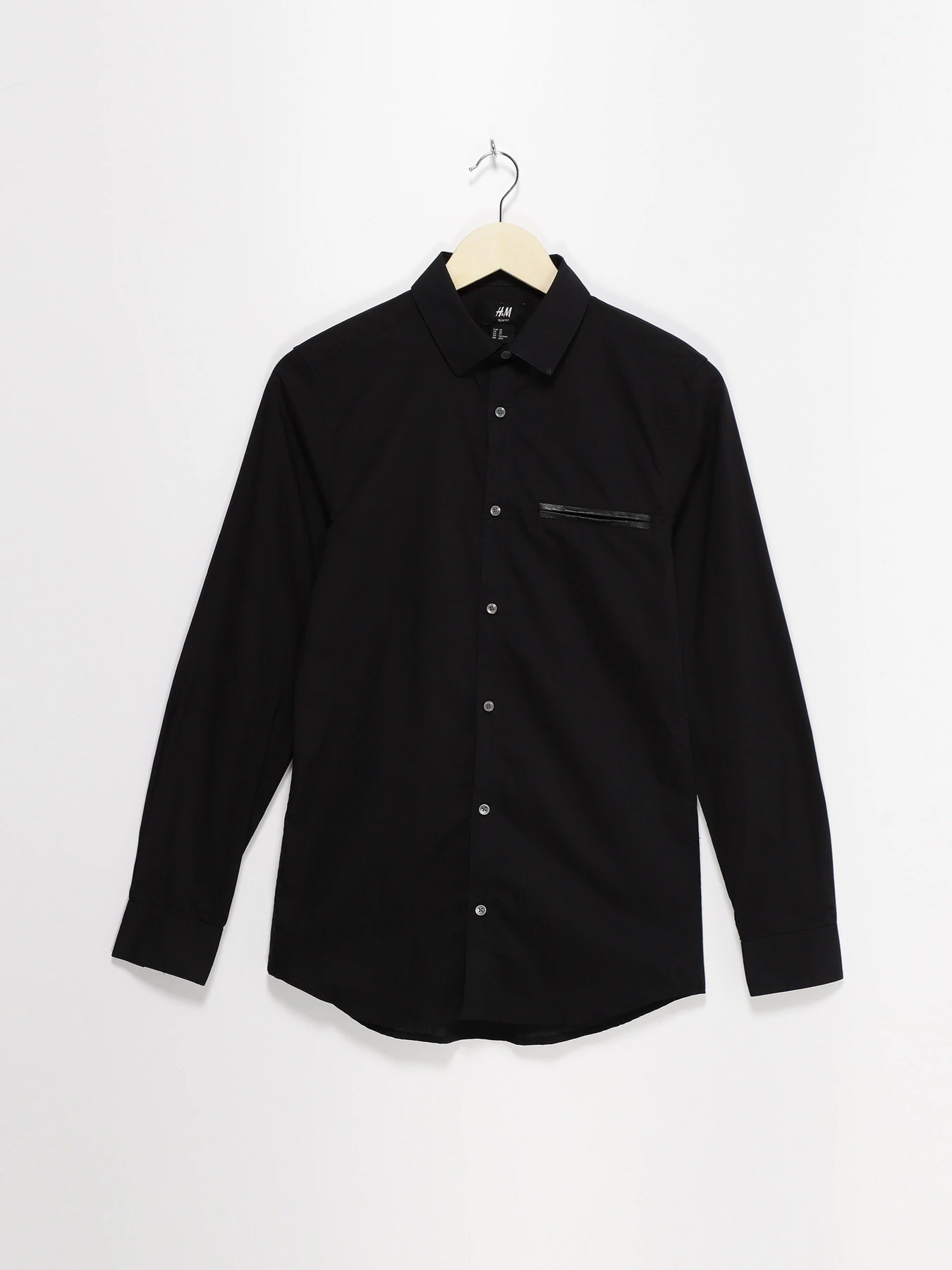 Рубашки H&M модель 0311902_чорний Рубашки H&M модель 0311902_чорний Фото