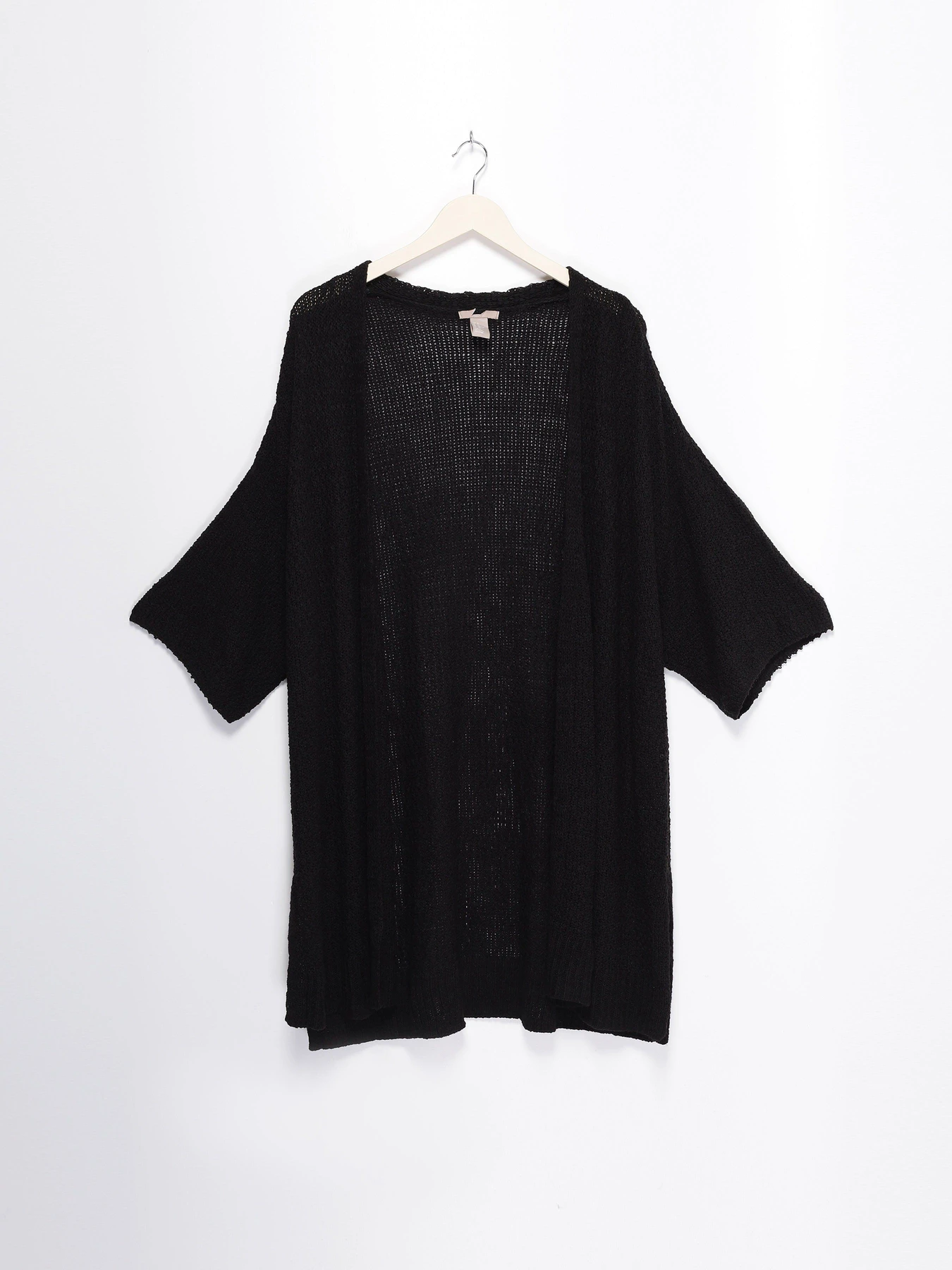 Свитры и кардиганы H&M модель 0372348_чорний Свитры и кардиганы H&M модель 0372348_чорний Фото