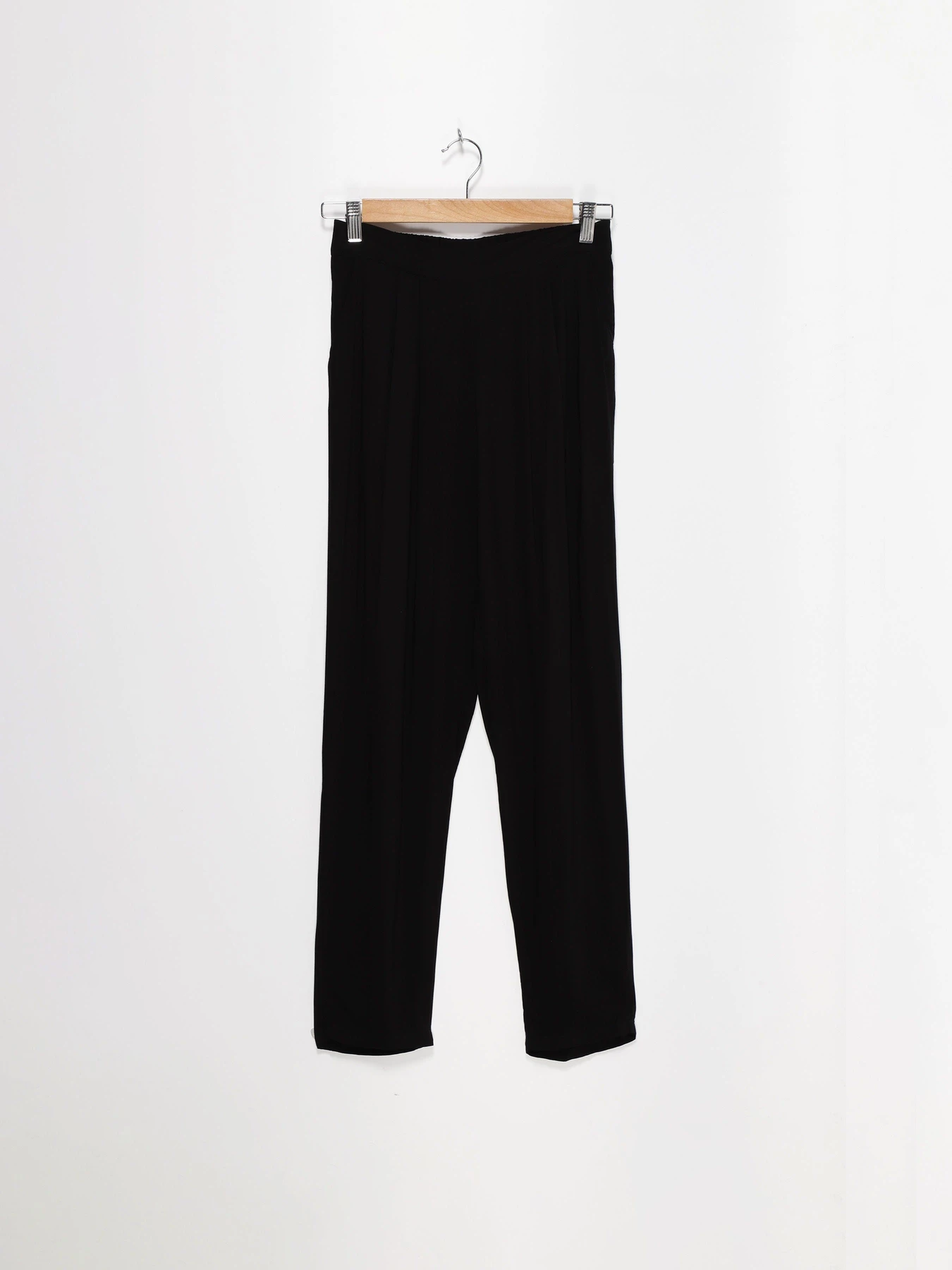 Брюки H&M модель 0388550_чорний Брюки H&M модель 0388550_чорний Фото