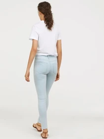 Джинсы H&M модель 0399256_блакитний Фото