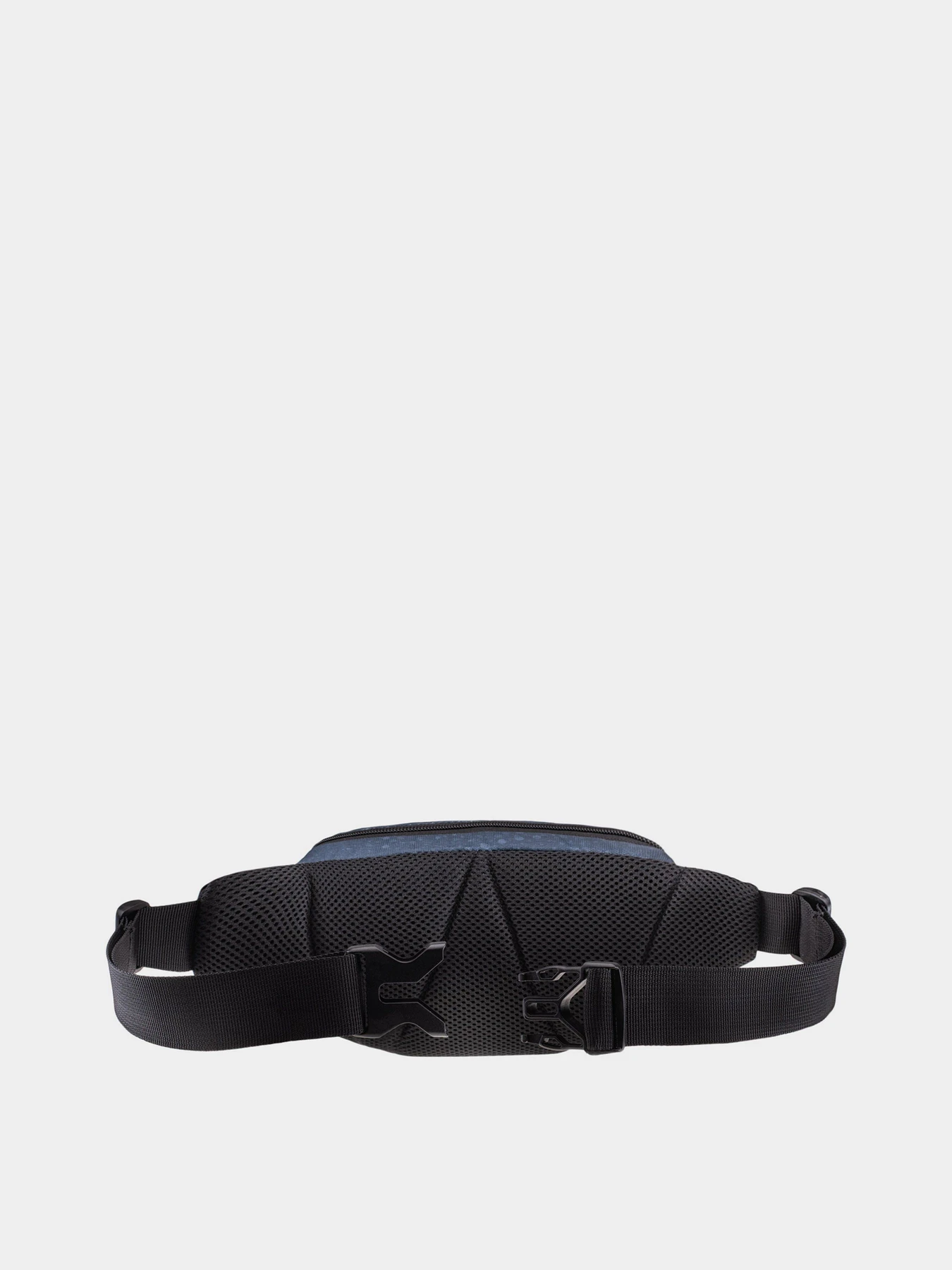 Сумки Iguana Traceur модель TRACEUR-BLUEBERRY/BLACK Сумки Iguana Traceur модель TRACEUR-BLUEBERRY/BLACK Фото
