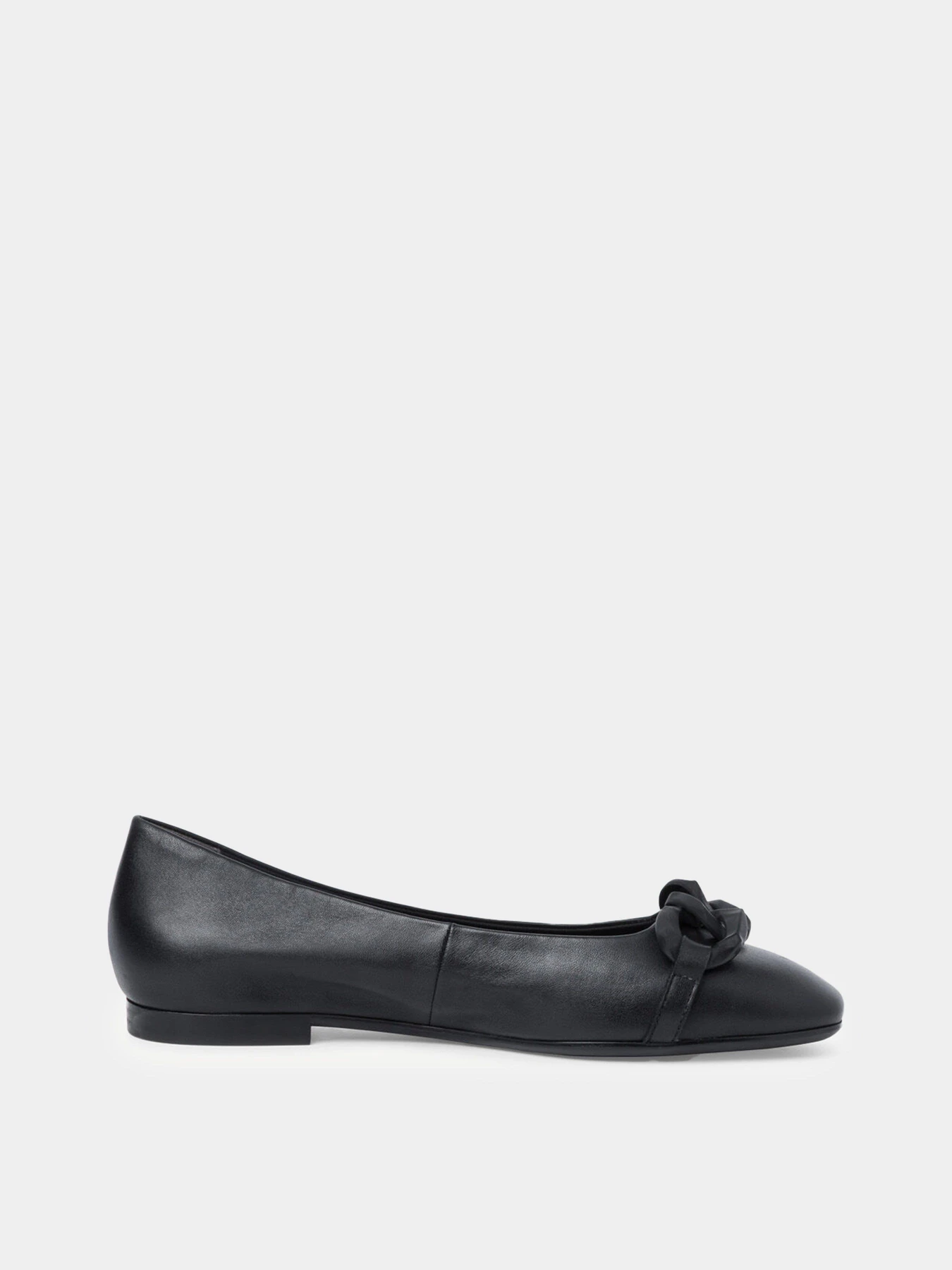 Туфли и лоферы Tamaris модель 1-1-22103-29 003 BLACK LEATHER Туфли и лоферы Tamaris модель 1-1-22103-29 003 BLACK LEATHER Фото