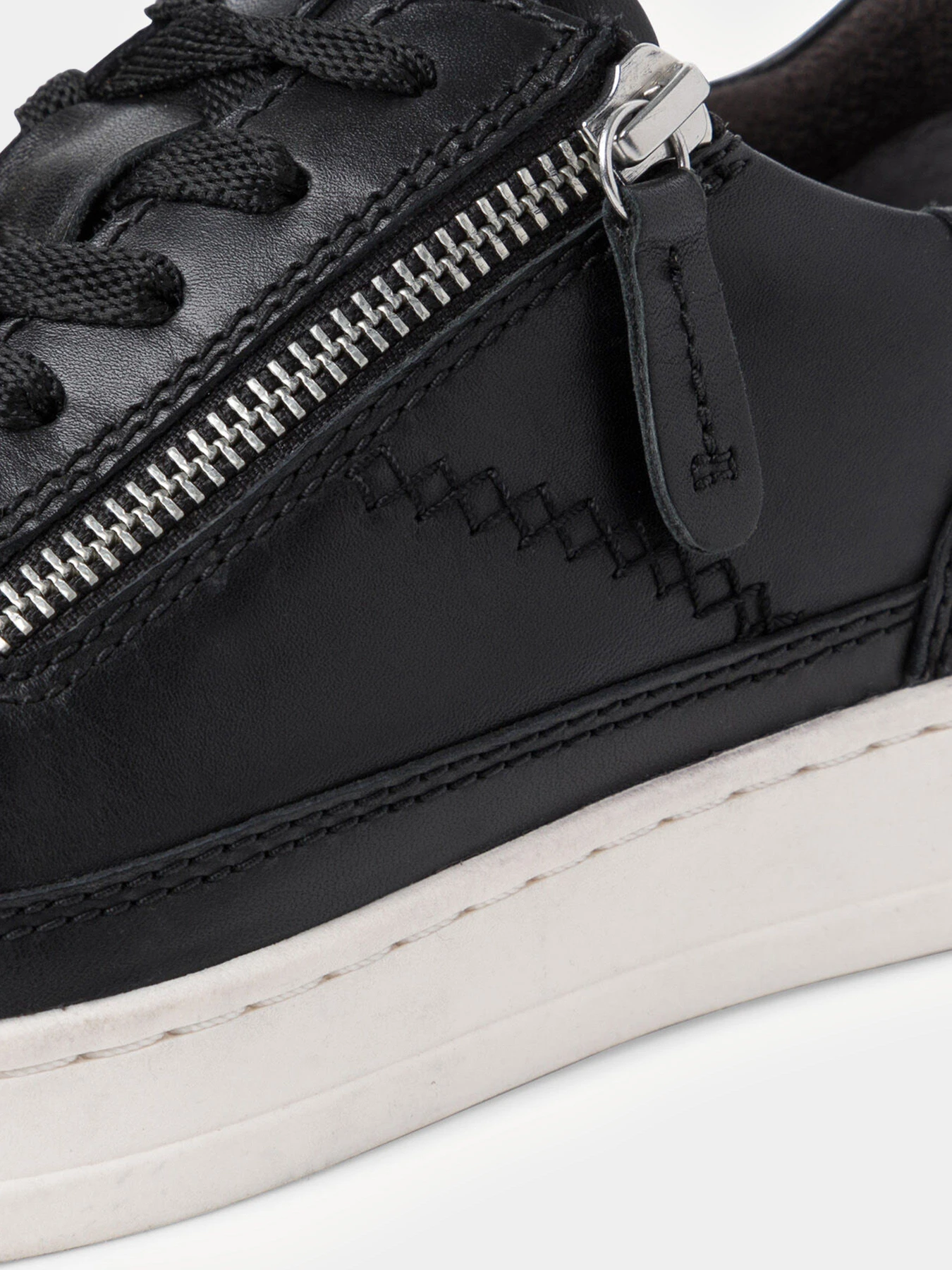 Кеди Tamaris модель 1-1-23707-39 016 BLK LEATH. UNI Кеди Tamaris модель 1-1-23707-39 016 BLK LEATH. UNI Фото