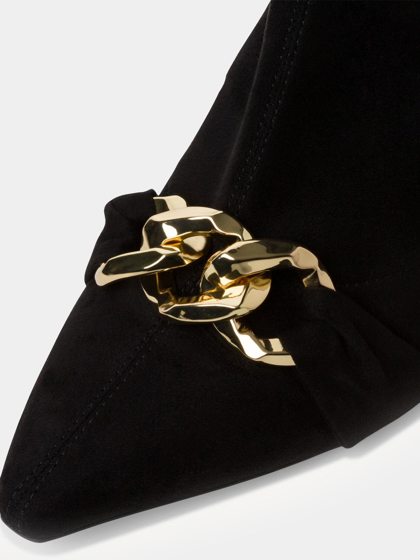 Ботинки и сапоги Tamaris модель 1-1-25308-29 048 BLACK/GOLD Ботинки и сапоги Tamaris модель 1-1-25308-29 048 BLACK/GOLD Фото