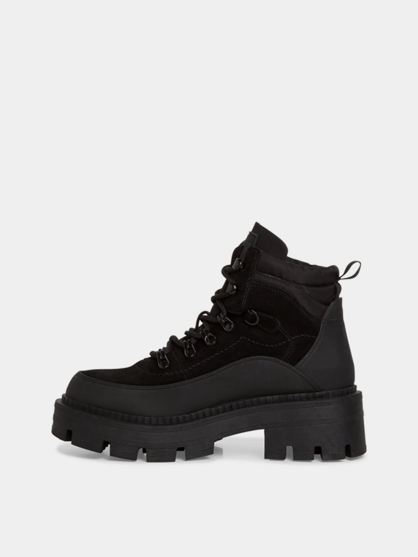 Ботинки и сапоги Tamaris модель 1-1-26849-29 001 BLACK Фото