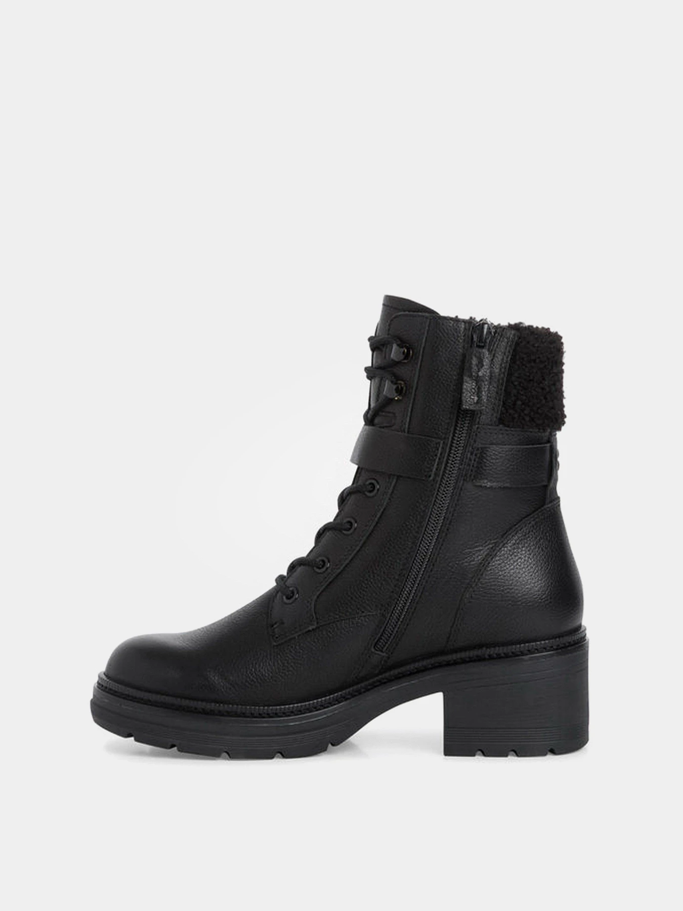 Ботинки и сапоги Tamaris модель 1-1-26809-29 007 BLACK UNI Ботинки и сапоги Tamaris модель 1-1-26809-29 007 BLACK UNI Фото