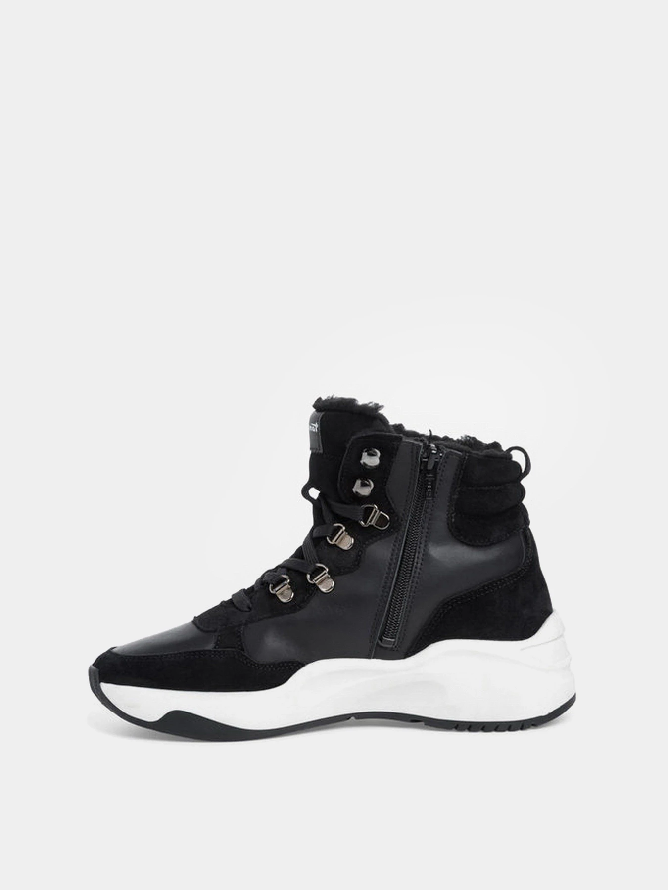 Ботинки и сапоги Tamaris модель 1-1-26840-29 098 BLACK COMB Ботинки и сапоги Tamaris модель 1-1-26840-29 098 BLACK COMB Фото