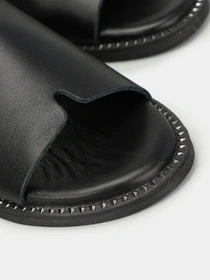 Шльопанці Tamaris модель 1-1-27135-20 001 BLACK Фото