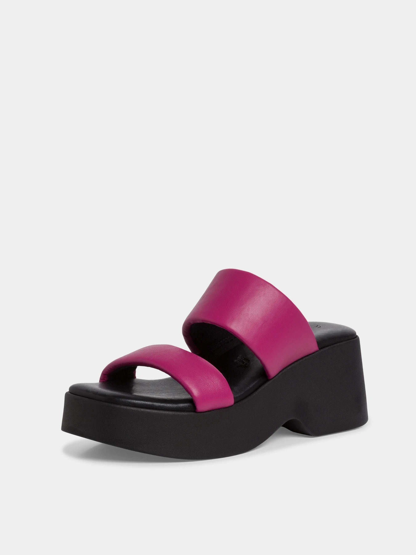 Шлёпанцы Tamaris модель 1-1-27227-20 519 FUXIA/BLACK Шлёпанцы Tamaris модель 1-1-27227-20 519 FUXIA/BLACK Фото