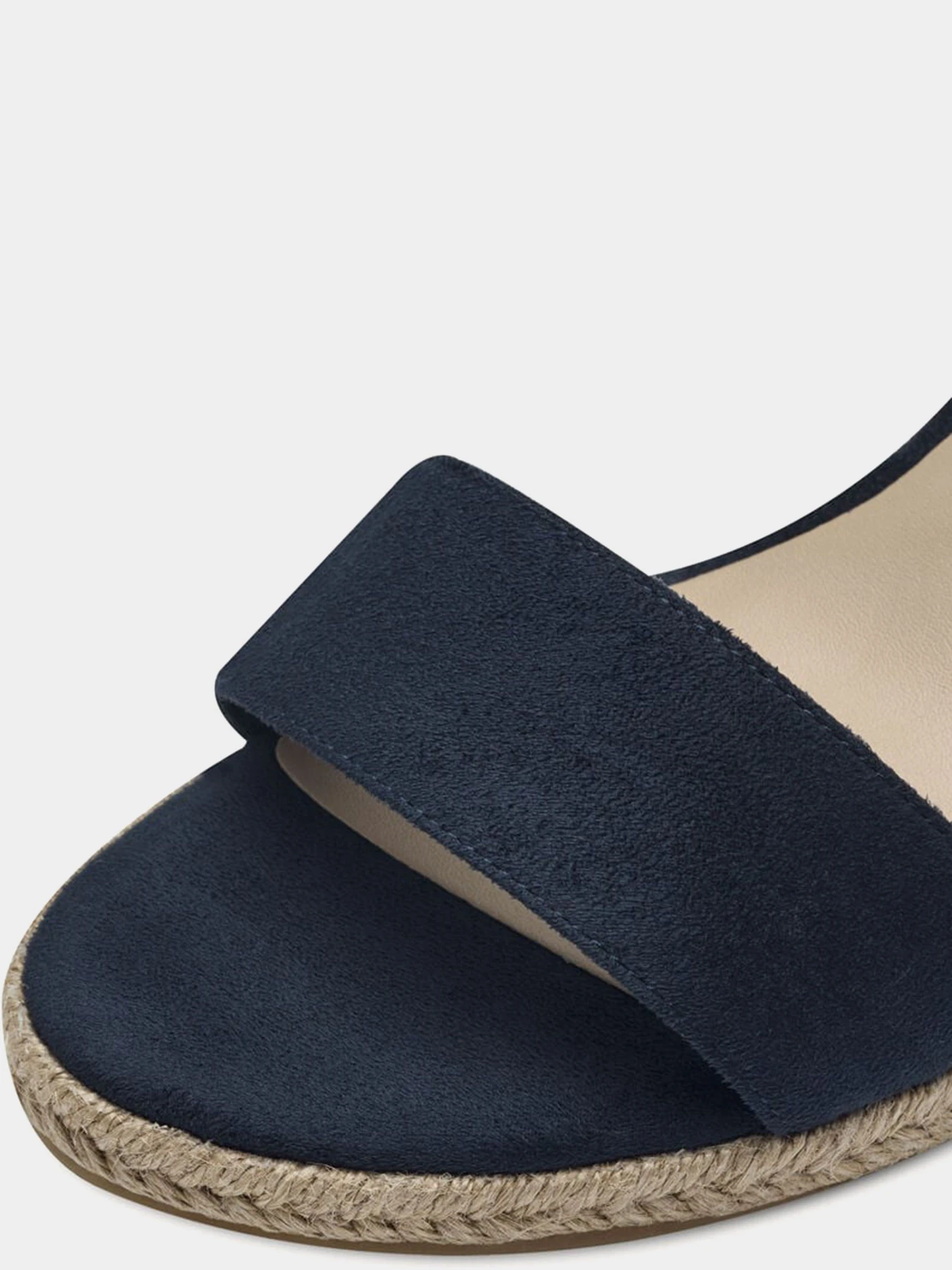 Босоножки Tamaris модель 1-28300-42-805 Босоножки Tamaris модель 1-28300-42-805 Фото