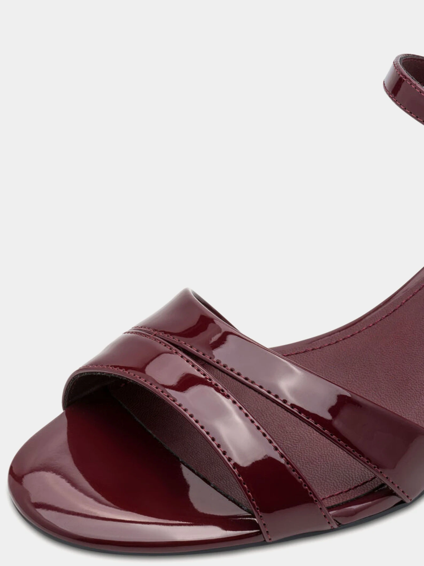 Босоножки Tamaris модель 1-28314-46-537 Босоножки Tamaris модель 1-28314-46-537 Фото