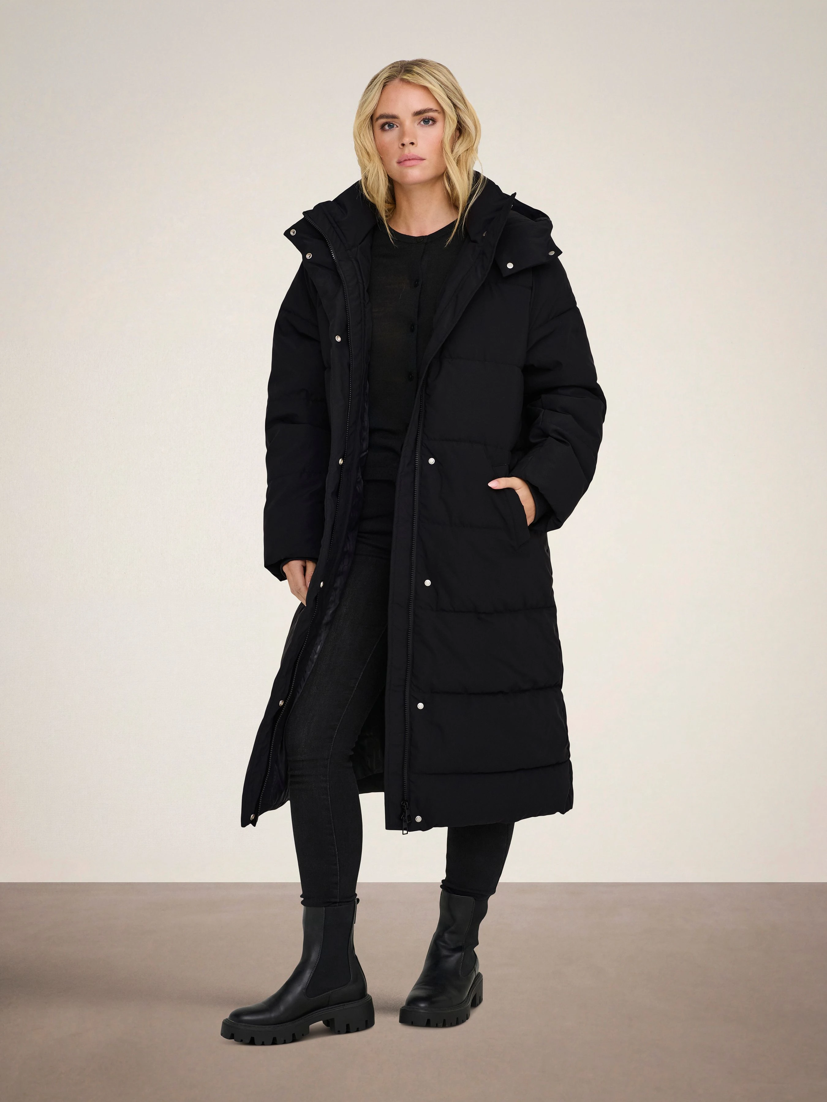 Жіноча Зимова куртка JDY MAJA LONG PADDED JACKET OTW фото 2