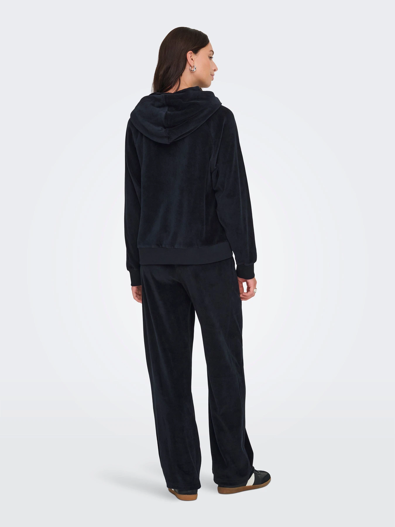 Худі та світшоти JDY VIDA L/S VELVET HOODIE TOP JRS модель 15361663_Black Фото