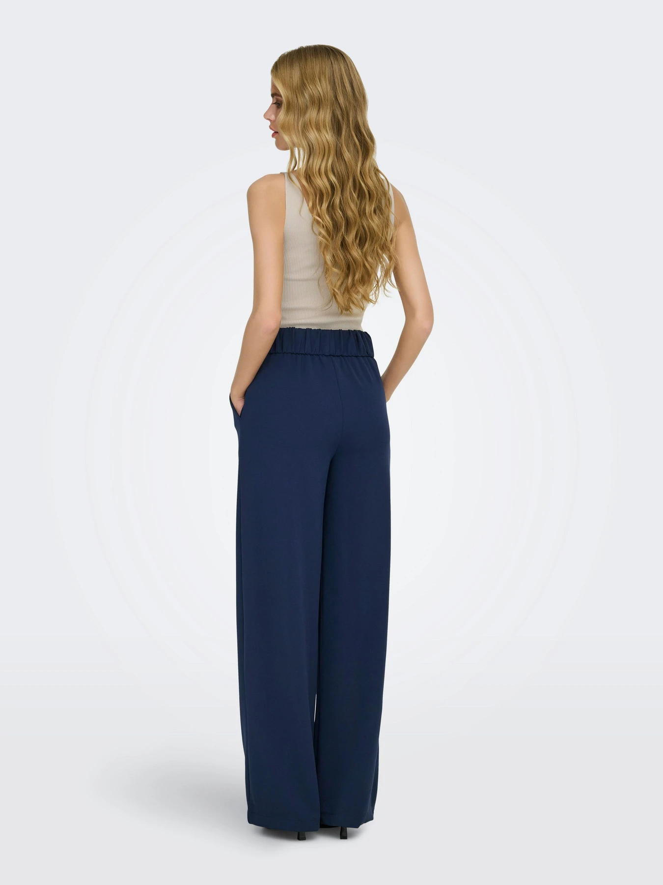 Штани JDY GEGGO LIFE NEW LONG PANT модель 15208430_Black Iris BLACK BUTTONS Штани JDY GEGGO LIFE NEW LONG PANT модель 15208430_Black Iris BLACK BUTTONS Фото