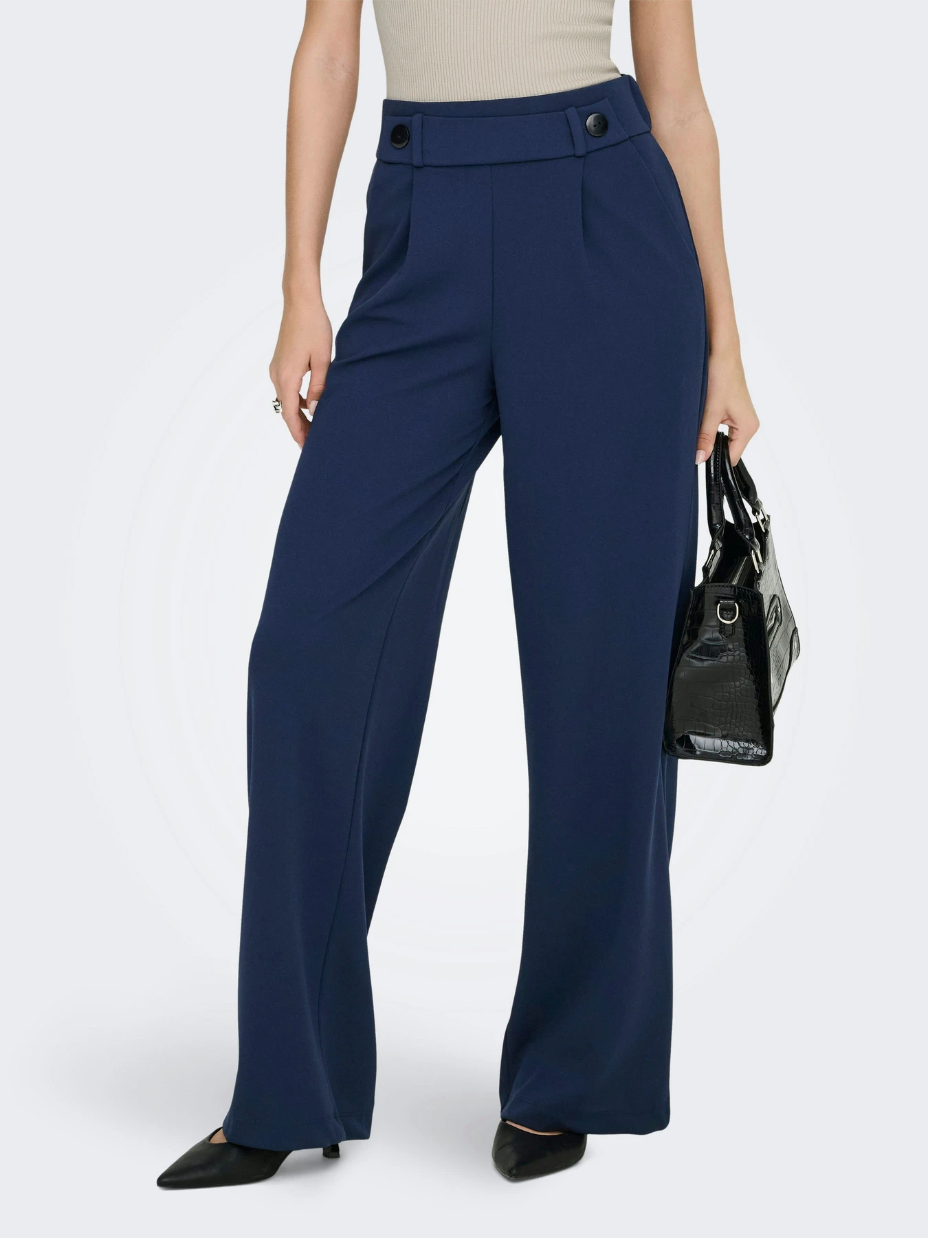 Штани JDY GEGGO LIFE NEW LONG PANT модель 15208430_Black Iris BLACK BUTTONS Штани JDY GEGGO LIFE NEW LONG PANT модель 15208430_Black Iris BLACK BUTTONS Фото