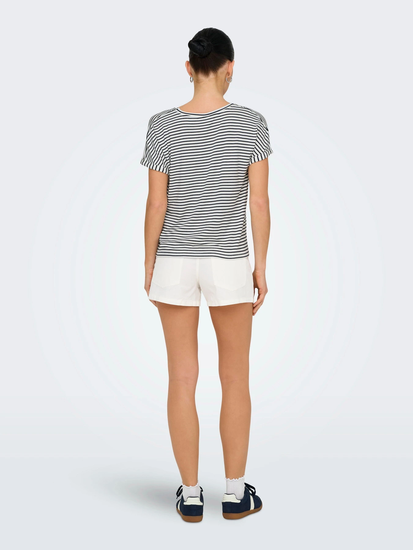 Футболки и поло JDY SISSY S/S O-NECK TOP модель 15325267_Cloud Dancer SKY CAPTAIN Фото