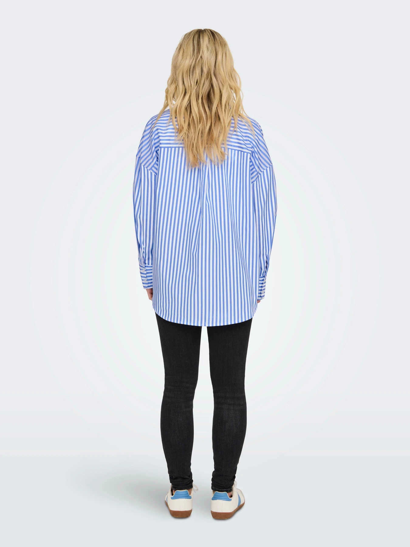 Рубашки JDY VESPER L/S LOOSE SHIRT модель 15338857_Cloud Dancer CORNFLOWER BL Рубашки JDY VESPER L/S LOOSE SHIRT модель 15338857_Cloud Dancer CORNFLOWER BL Фото