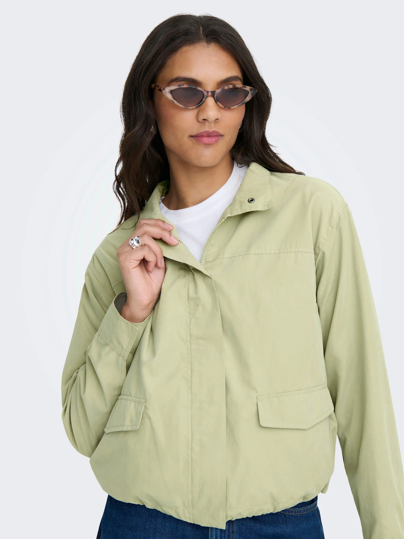Куртки и дубленки JDY HAZEN SHINE SHORT JACKET модель 15363431_Elm Куртки и дубленки JDY HAZEN SHINE SHORT JACKET модель 15363431_Elm Фото