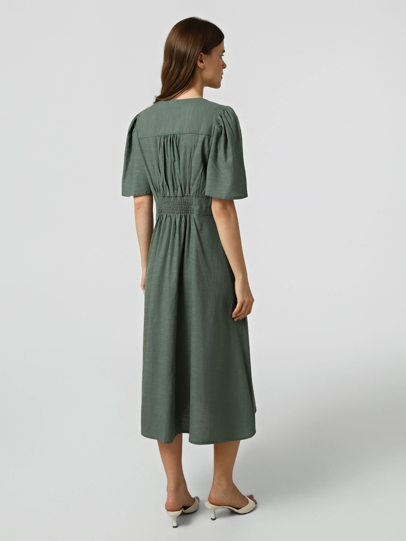 Платья JDY NORA MIDI DRESS модель 15367092_Laurel Wreath Платья JDY NORA MIDI DRESS модель 15367092_Laurel Wreath Фото