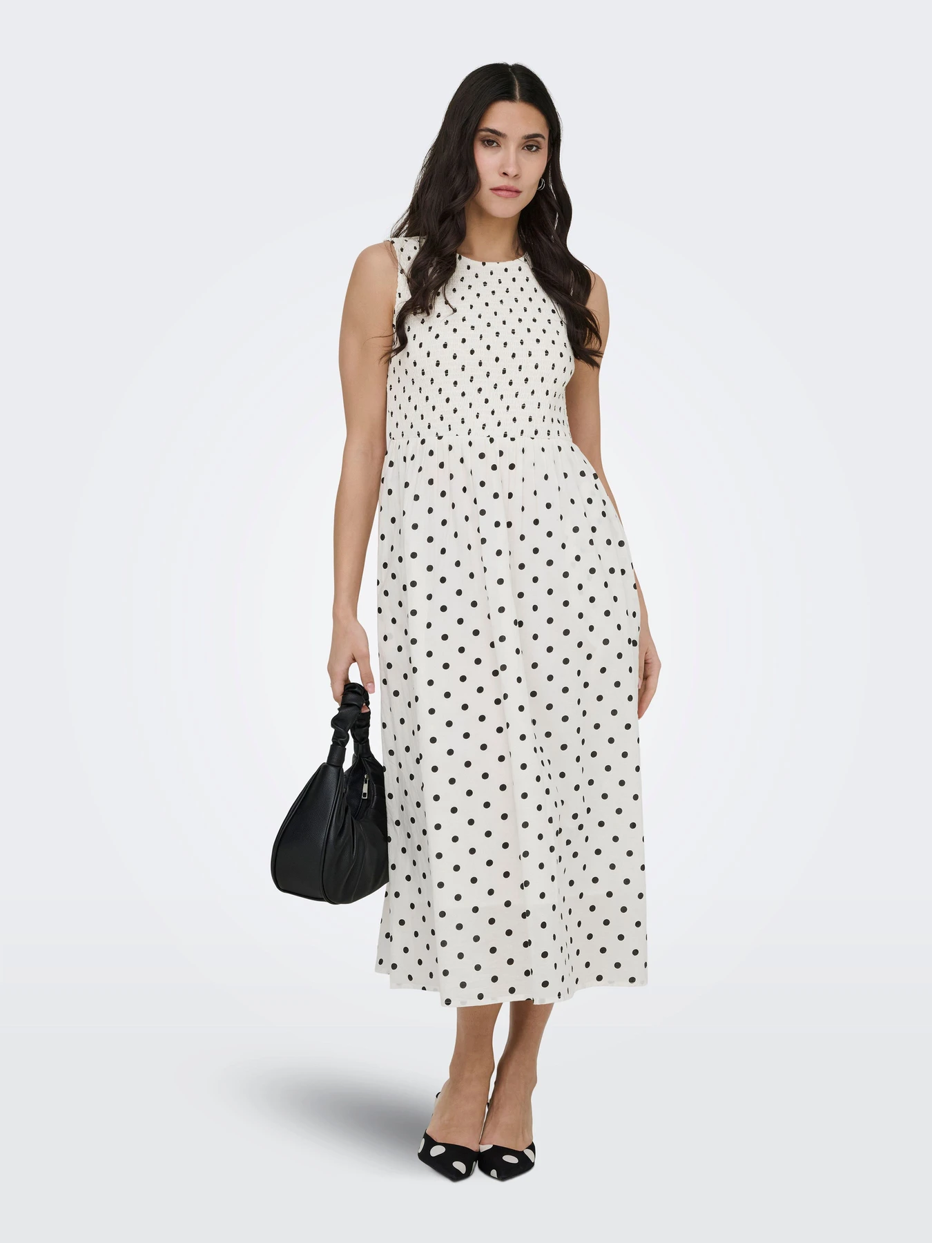 Платья JDY DIEGO S/L SMOCK MIDI DRESS модель 15373074_Cloud Dancer BLACK DOT Платья JDY DIEGO S/L SMOCK MIDI DRESS модель 15373074_Cloud Dancer BLACK DOT Фото