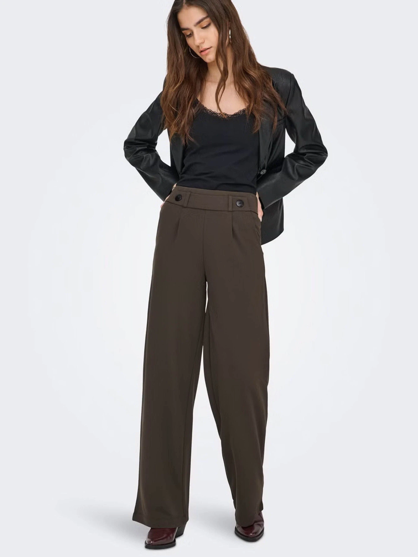 Брюки JDY GEGGO LIFE NEW LONG PANT модель 15208430_Chocolate Brown BLACK BUTT Фото
