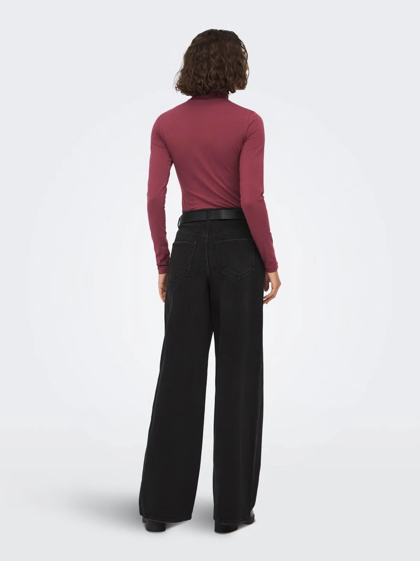 Светри та кардигани JDY AVA NEW TURTLENECK TOP модель 15211083_Windsor Wine Светри та кардигани JDY AVA NEW TURTLENECK TOP модель 15211083_Windsor Wine Фото