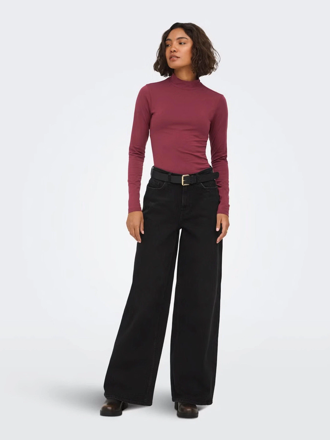 Светри та кардигани JDY AVA NEW TURTLENECK TOP модель 15211083_Windsor Wine Светри та кардигани JDY AVA NEW TURTLENECK TOP модель 15211083_Windsor Wine Фото