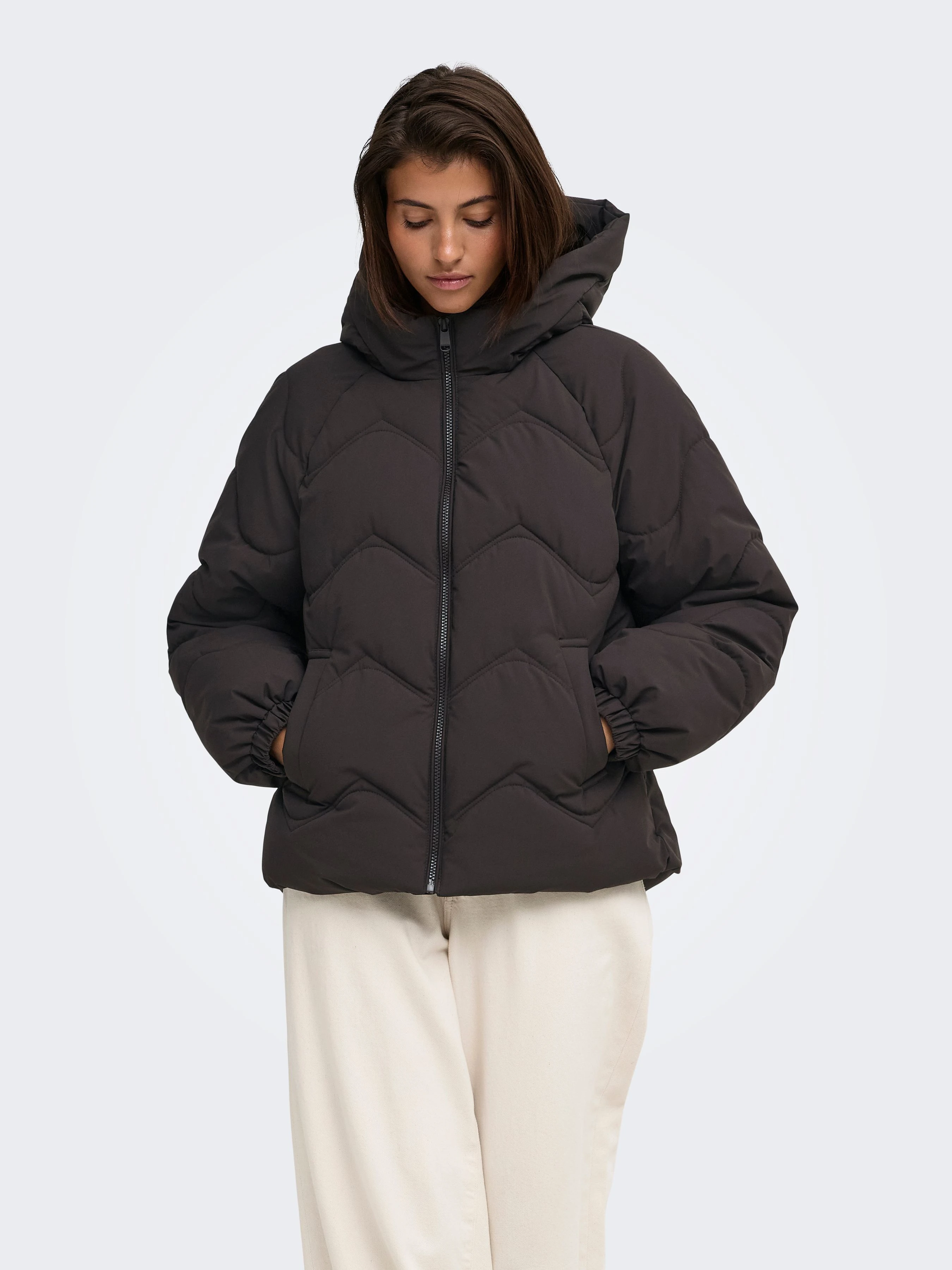 Жіноча Демісезонна куртка JDY POWER SHORT HOOD PUFFER OTW