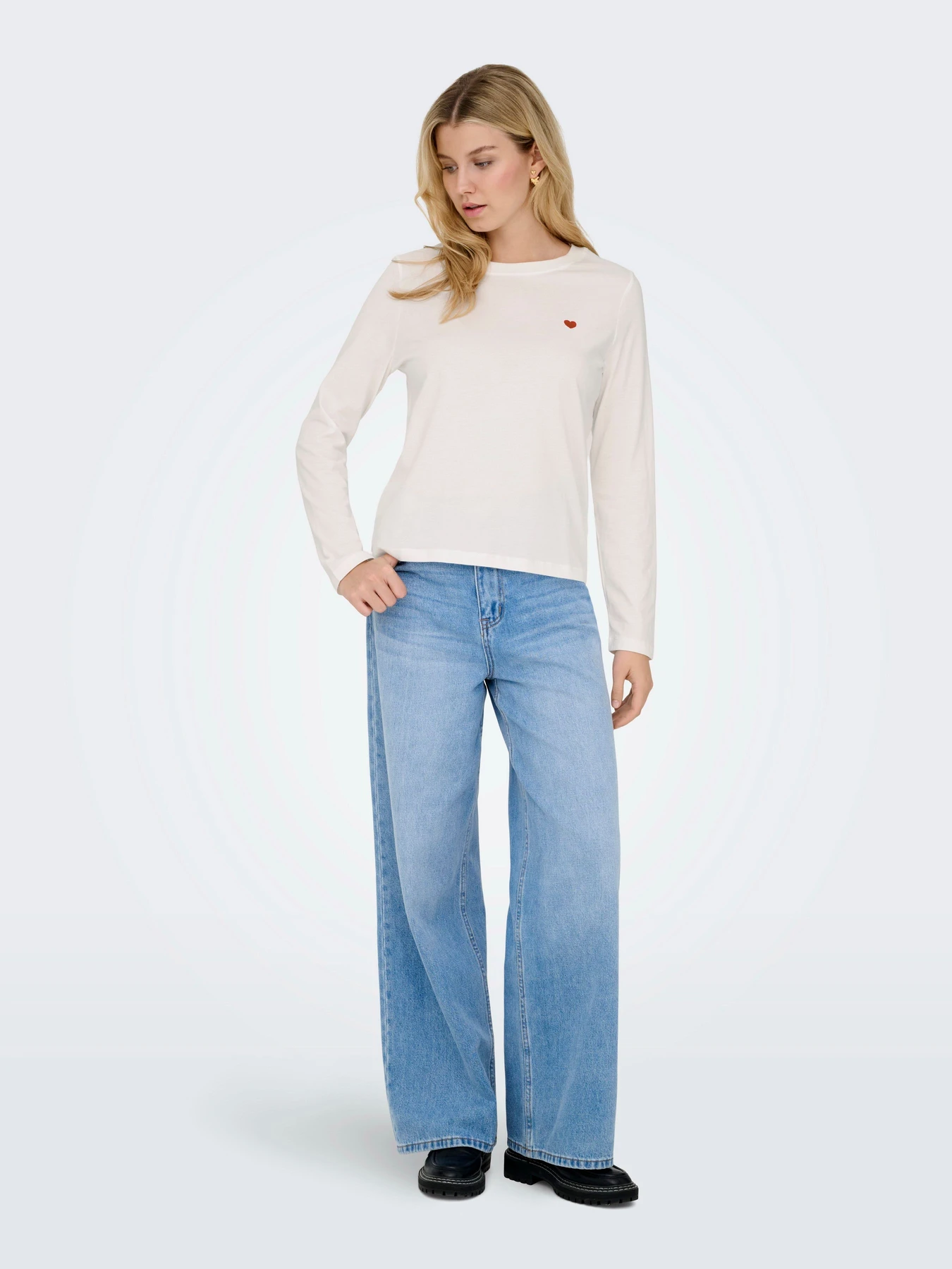 Худи и свитшоты JDY PISA L/S PRINT TOP JRS DIA модель 15359938_Cloud Dancer BITTERSWEET H Худи и свитшоты JDY PISA L/S PRINT TOP JRS DIA модель 15359938_Cloud Dancer BITTERSWEET H Фото