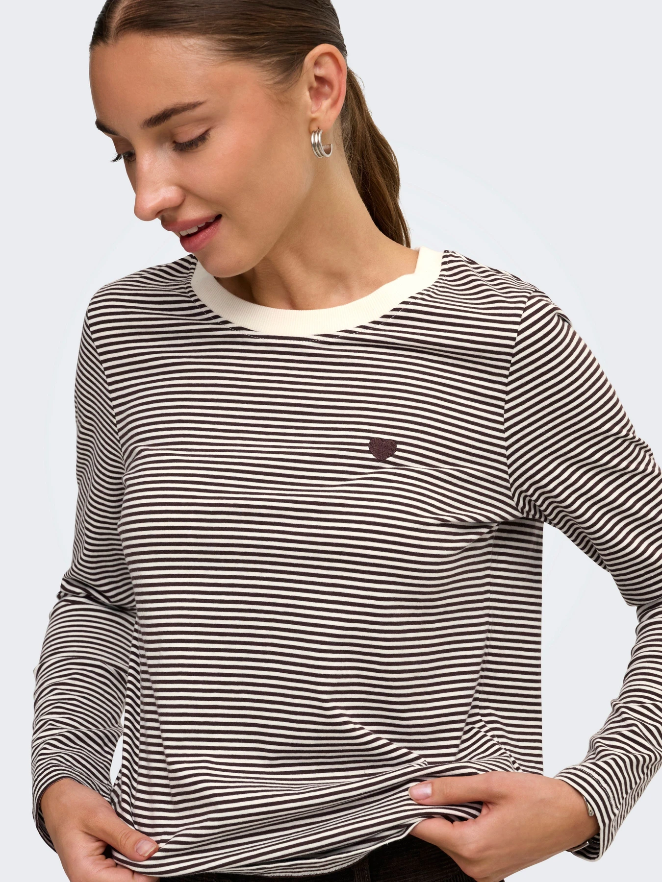 Худи и свитшоты JDY PISA L/S PRINT TOP JRS DIA модель 15359938_Cloud Dancer COFFEE BEAN S Худи и свитшоты JDY PISA L/S PRINT TOP JRS DIA модель 15359938_Cloud Dancer COFFEE BEAN S Фото